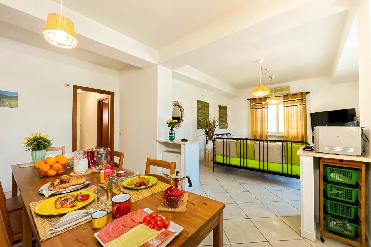 Livingapple Scauri (Lazio) Exterior foto